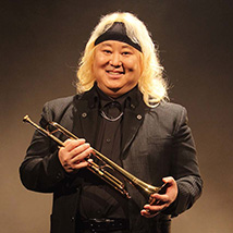 エリック・ミヤシロ（Tp,Conductor）