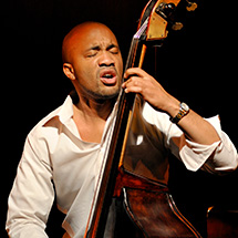 写真：ルーベン・ロジャース（B） Reuben Rogers