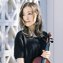 写真：角谷奈緒子（Vla）