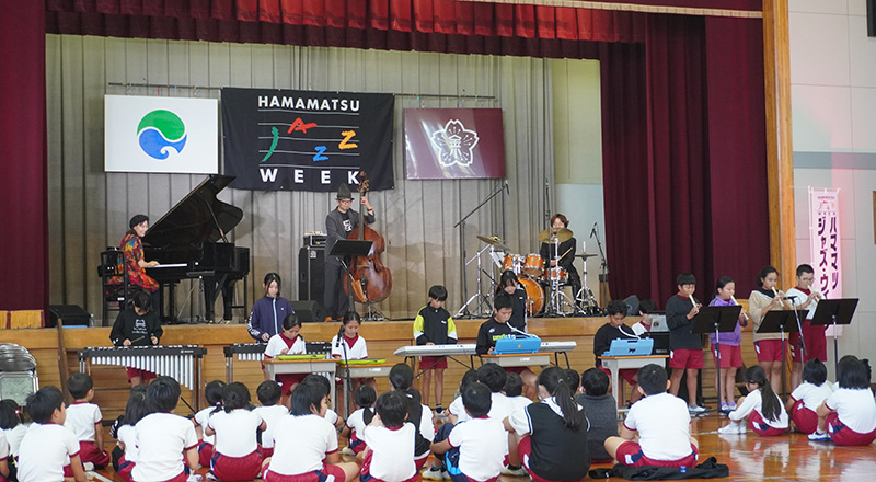 出前ジャズコンサート