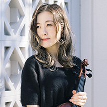 写真：角谷奈緒子（Vla）